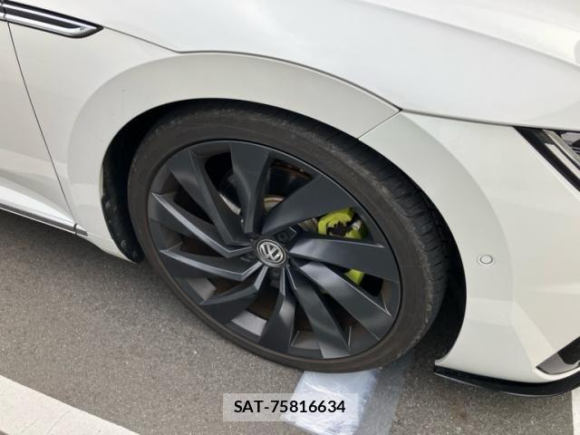 VolksWagen ARTEON 2019-10 7563078-4