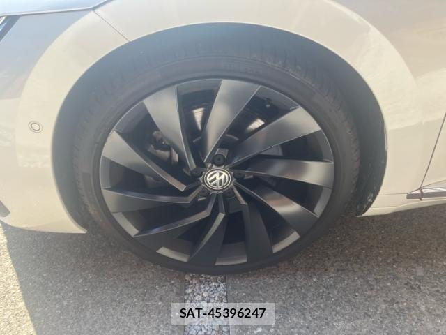 VolksWagen ARTEON 2018-03 7730688-12