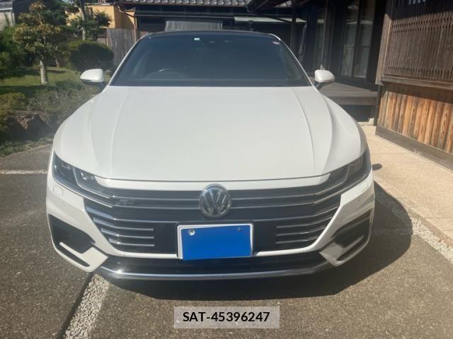 VolksWagen ARTEON 2018-03 7730688-1