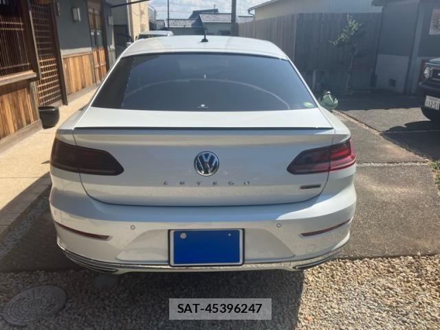 VolksWagen ARTEON 2018-03 7730688-4