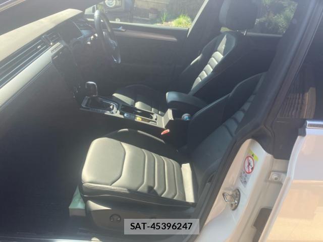 VolksWagen ARTEON 2018-03 7730688-8