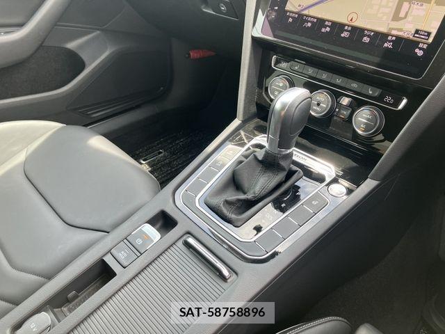 VolksWagen ARTEON 2019-07 8039152-9