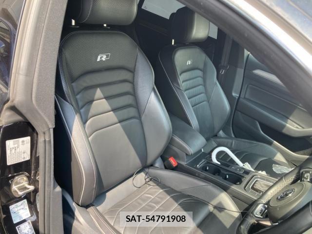 VolksWagen ARTEON 2018-09 8039156-9