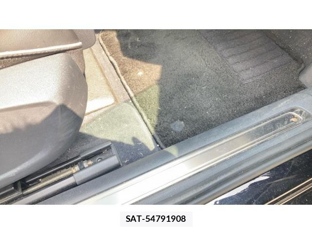VolksWagen ARTEON 2018-09 8039156-28