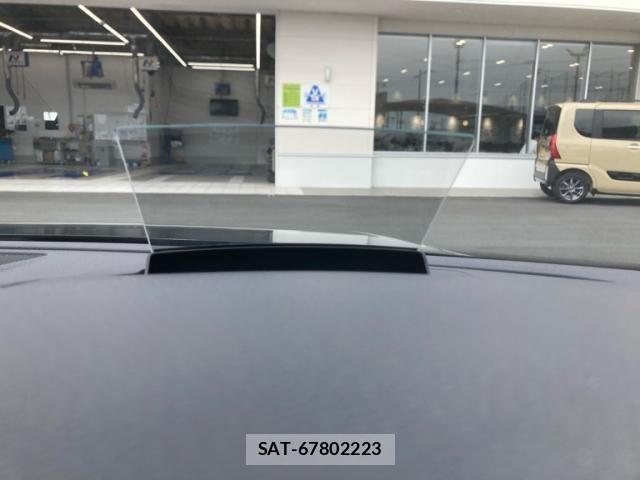 VolksWagen ARTEON 2020-09 8232378-26