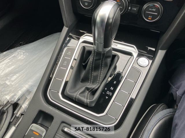 VolksWagen ARTEON 2018-04 8318052-20