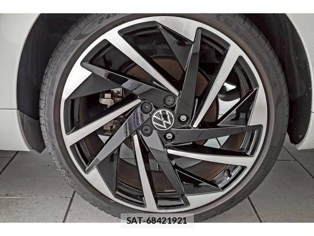 VolksWagen ARTEON 2023-03 8318050-25