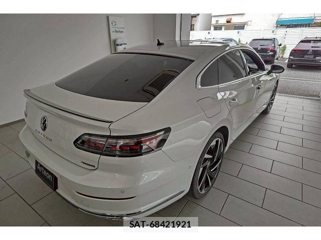 VolksWagen ARTEON 2023-03 8318050-2