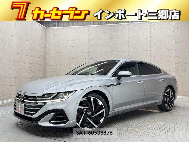 VolksWagen ARTEON 2022-05 8334935-0