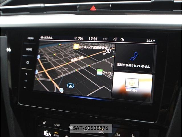 VolksWagen ARTEON 2022-05 8334935-25