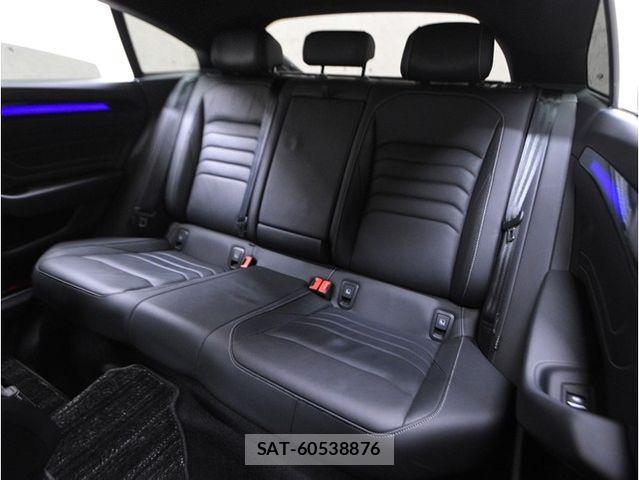VolksWagen ARTEON 2022-05 8334935-5