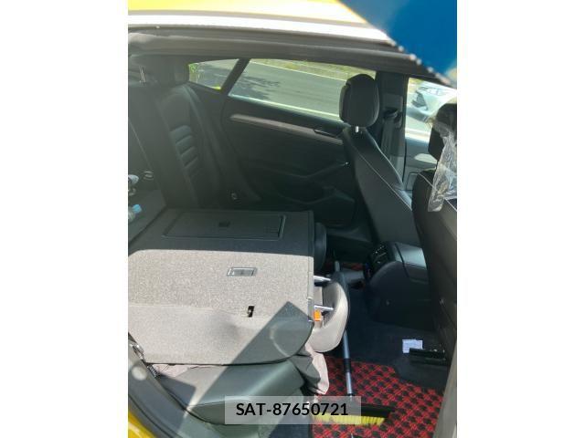 VolksWagen ARTEON 2017-12 8338495-11