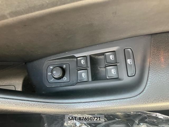 VolksWagen ARTEON 2017-12 8338495-14