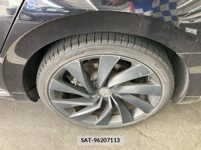 VolksWagen ARTEON 2017-11 8372374-10