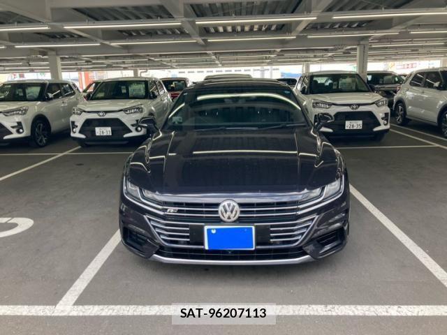 VolksWagen ARTEON 2017-11 8372374-1