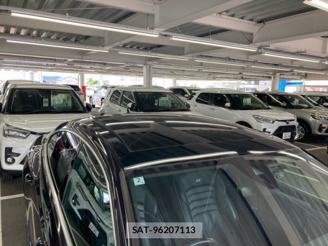 VolksWagen ARTEON 2017-11 8372374-6