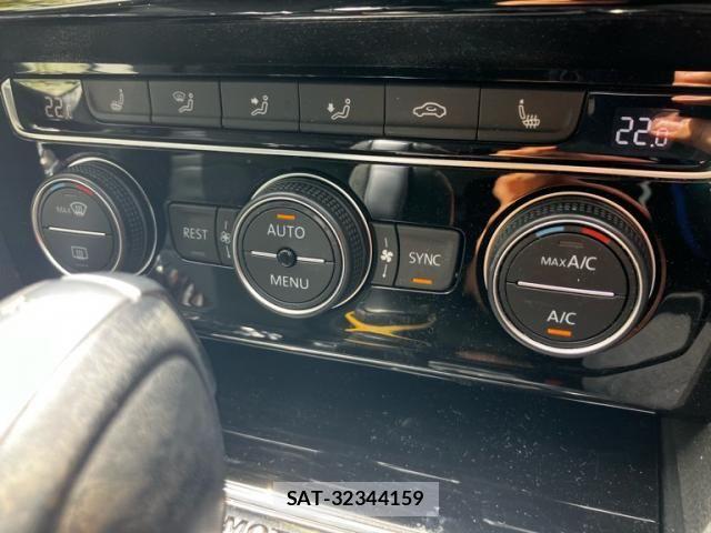 VolksWagen ARTEON 2019-10 8372372-17