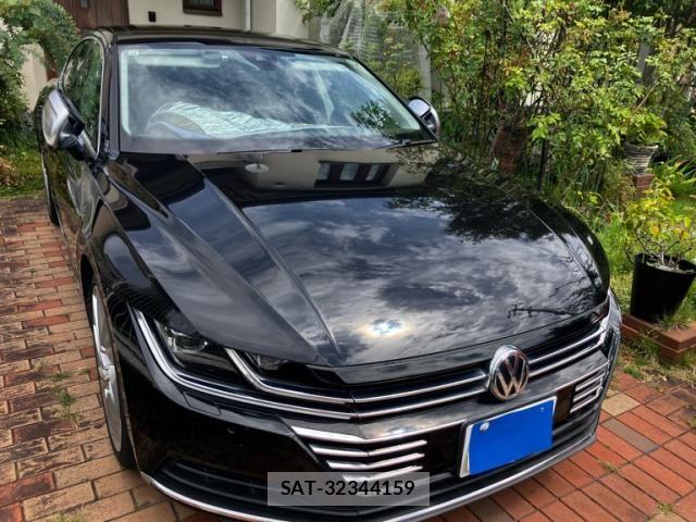 VolksWagen ARTEON 2019-10 8372372-1