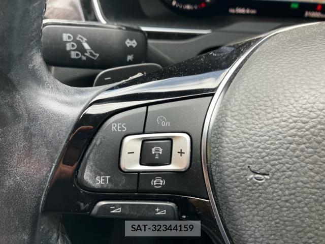 VolksWagen ARTEON 2019-10 8372372-21