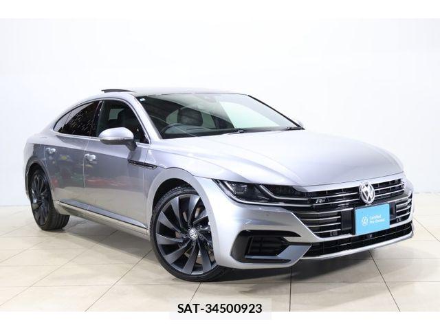 VolksWagen ARTEON 2018-03 8564076-14