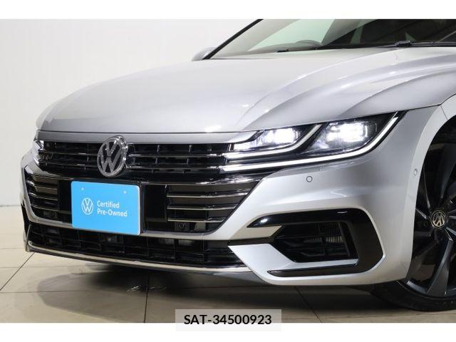 VolksWagen ARTEON 2018-03 8564076-17