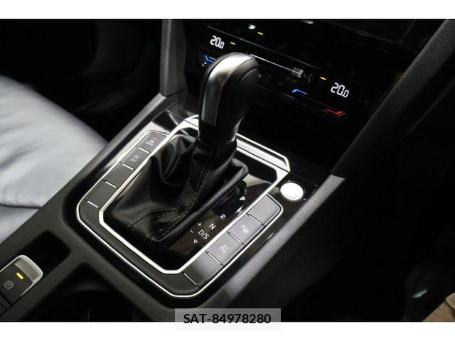 VolksWagen ARTEON 2022-01 8629721-25