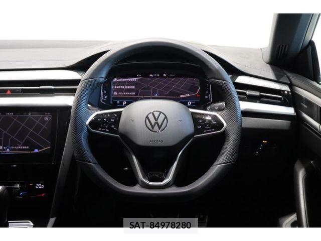 VolksWagen ARTEON 2022-01 8629721-2