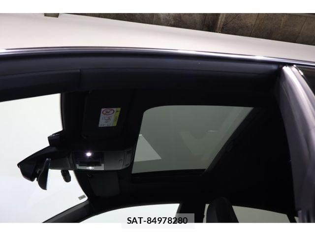 VolksWagen ARTEON 2022-01 8629721-3