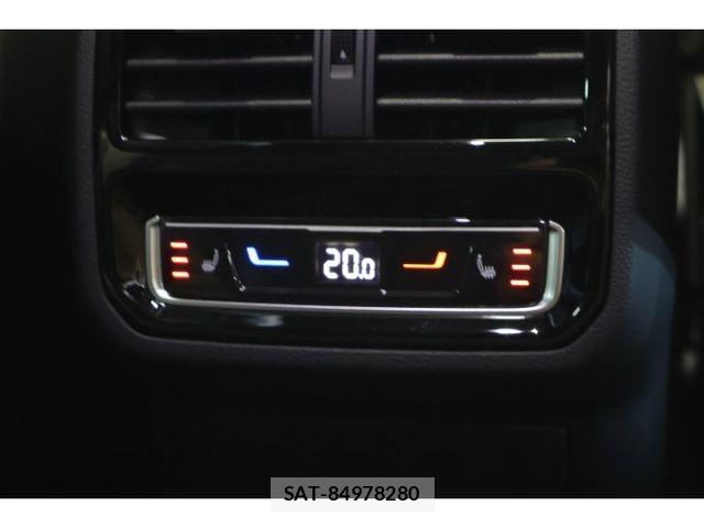 VolksWagen ARTEON 2022-01 8629721-7