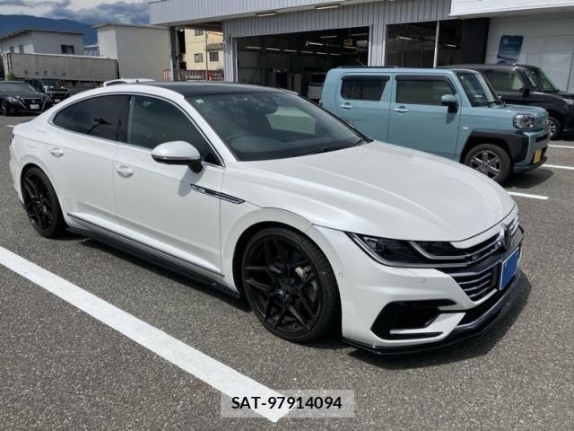 VolksWagen ARTEON 2019-10 8662378-0