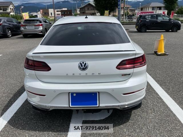 VolksWagen ARTEON 2019-10 8662378-3