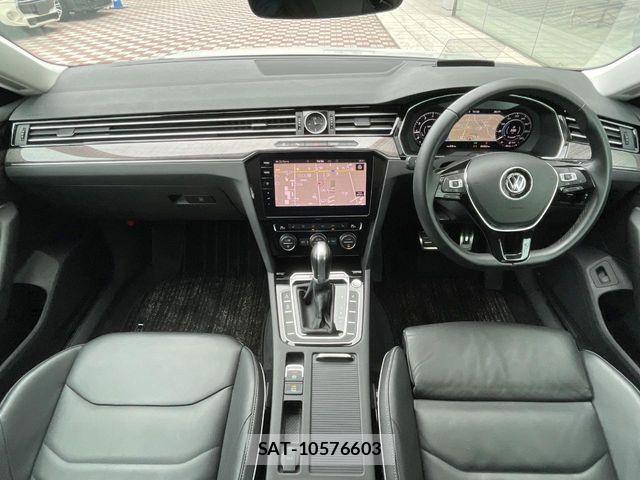 VolksWagen ARTEON 2019-03 8667135-1