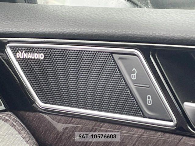 VolksWagen ARTEON 2019-03 8667135-4