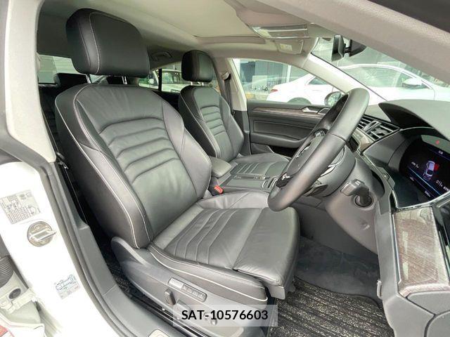 VolksWagen ARTEON 2019-03 8667135-8