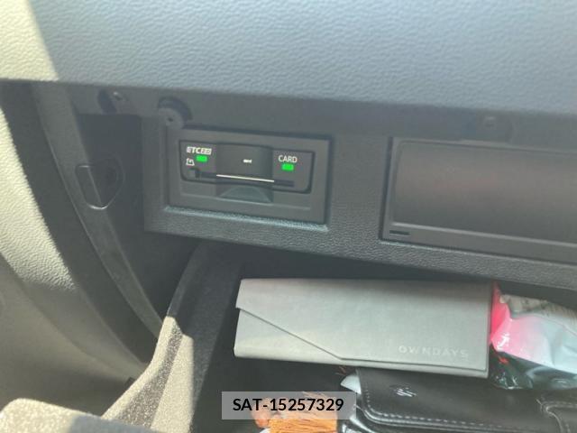 VolksWagen ARTEON 2022-12 8686920-28