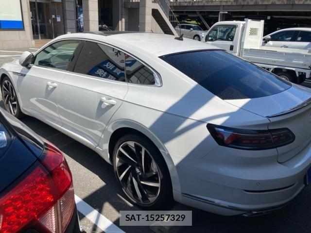 VolksWagen ARTEON 2022-12 8686920-3