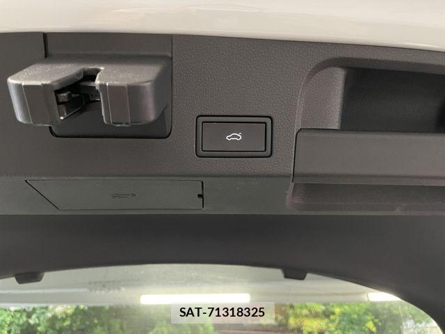 VolksWagen ARTEON 2023-06 8746813-24