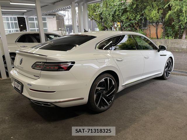 VolksWagen ARTEON 2023-06 8746813-4