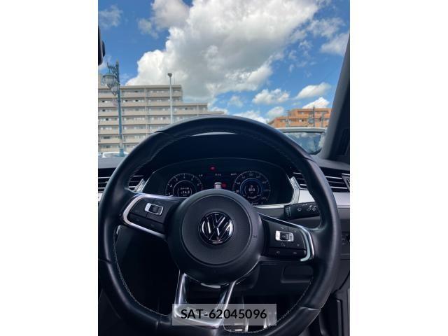 VolksWagen ARTEON 2018-07 8832470-19