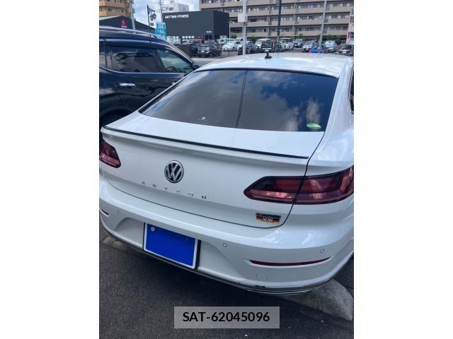 VolksWagen ARTEON 2018-07 8832470-2