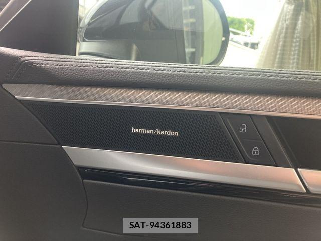 VolksWagen ARTEON 2023-05 7227072-12