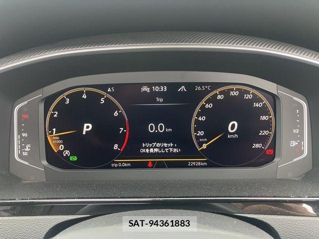 VolksWagen ARTEON 2023-05 7227072-6