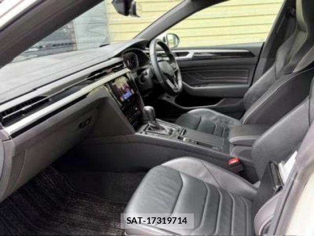 VolksWagen ARTEON 2023-09 7252829-1