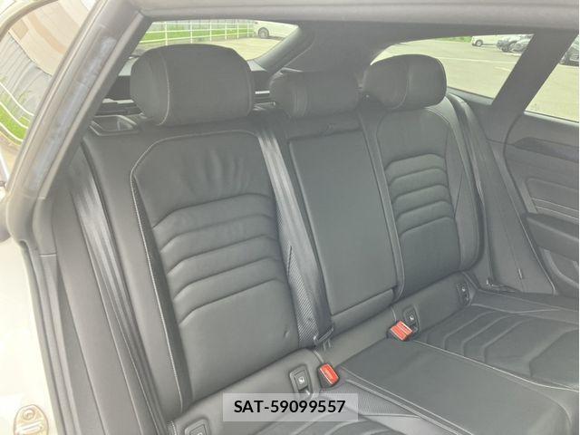 VolksWagen ARTEON 2021-07 7964379-12