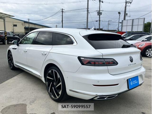 VolksWagen ARTEON 2021-07 7964379-15