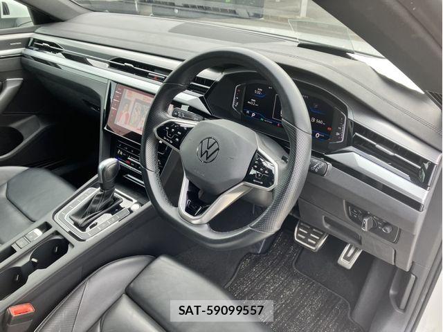 VolksWagen ARTEON 2021-07 7964379-5