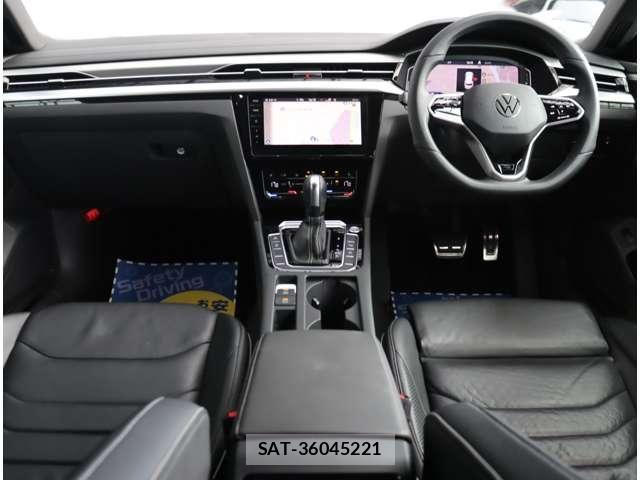 VolksWagen ARTEON 2021-08 8882951-1