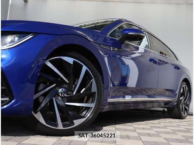 VolksWagen ARTEON 2021-08 8882951-16
