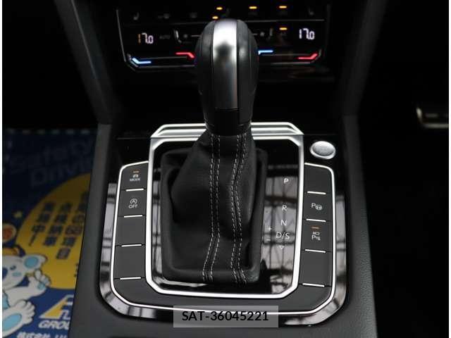 VolksWagen ARTEON 2021-08 8882951-17