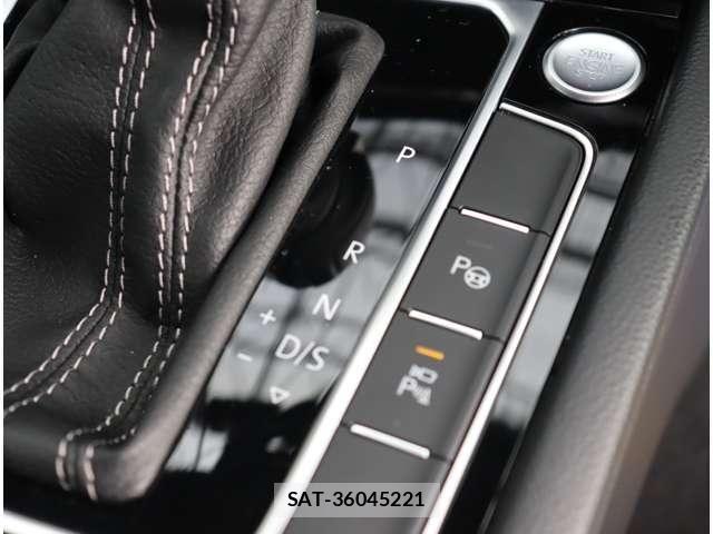 VolksWagen ARTEON 2021-08 8882951-18